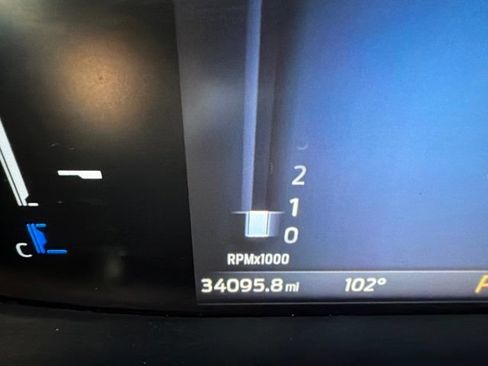 Used 2025 Ford Escape ST-Line Select AWD/4WD image 30