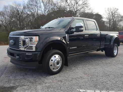 Used 2021 Ford F450 Platinum w/ FX4 Off-Road Package image 6