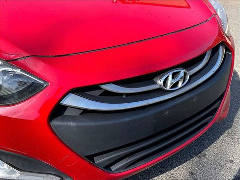 Used 2013 Hyundai Elantra GT FWD image 24