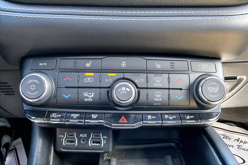 Used 2022 Dodge Durango GT AWD/4WD image 17