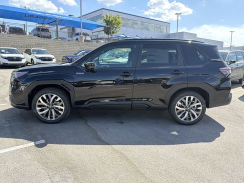 New 2026 Subaru Forester Touring AWD/4WD image 6