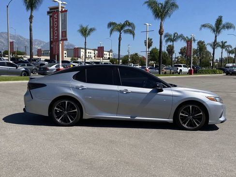 Certified 2018 Toyota Camry XSE image 2