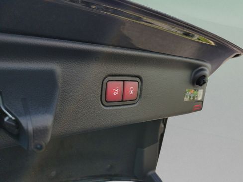 Certified 2026 Mercedes-Benz S 580 4MATIC Sedan image 25