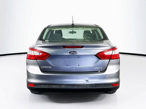 Used 2013 Ford Focus S FWD image 5