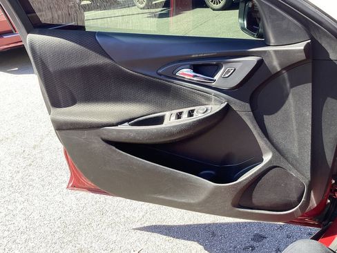 Used 2020 Chevrolet Malibu LT image 18