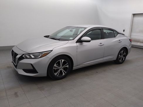 Used 2021 Nissan Sentra SV FWD image 2