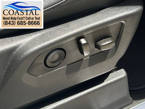 Used 2025 GMC Sierra 1500 SLT AWD/4WD image 27