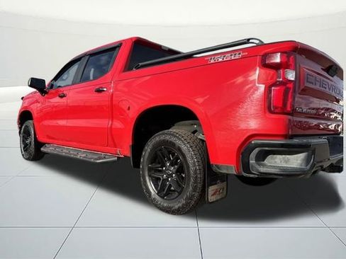 Used 2019 Chevrolet Silverado 1500 LT Trail Boss image 3