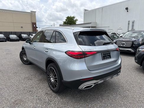 New 2026 Mercedes-Benz GLC 300 image 3
