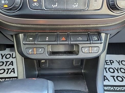 Used 2018 GMC Canyon All Terrain image 29