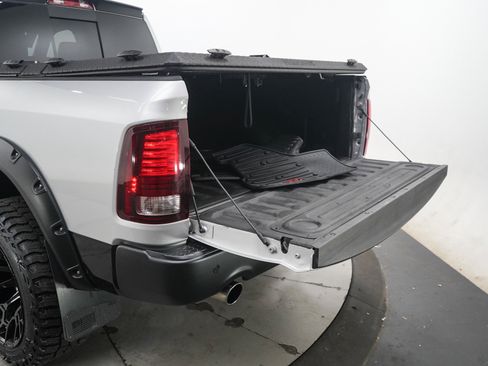 Used 2016 RAM 1500 Rebel w/ Luxury Group AWD/4WD image 9