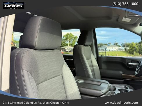 Used 2019 Chevrolet Silverado 1500 RST AWD/4WD image 38