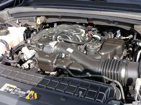 Used 2023 Jeep Grand Cherokee Altitude AWD/4WD image 29