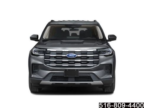 Used 2025 Ford Explorer Active image 5