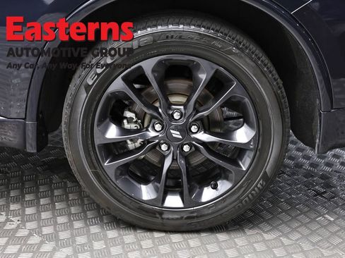 Used 2024 Dodge Durango R/T AWD/4WD image 8