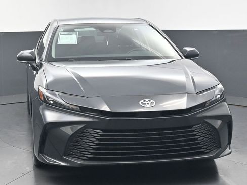 Used 2026 Toyota Camry LE FWD image 12