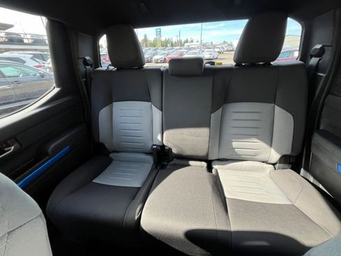 Used 2024 Toyota Tacoma TRD Sport image 38