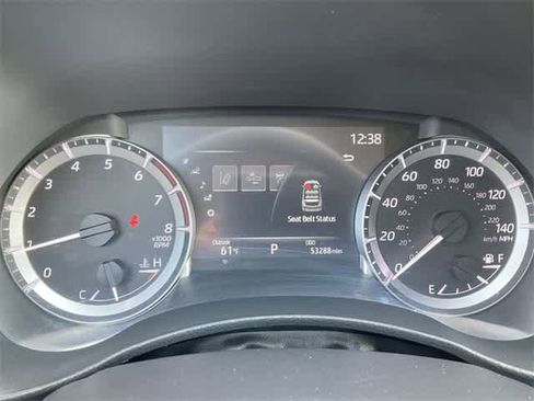 Used 2023 Toyota Highlander XLE image 27