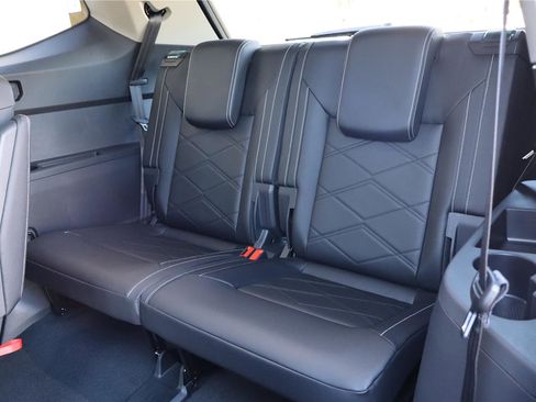 New 2026 Volkswagen Atlas SE image 25