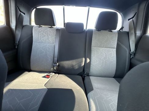 Used 2023 Toyota Tacoma TRD Off-Road image 27