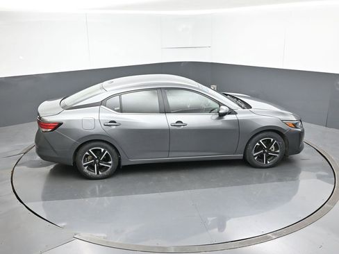 Used 2024 Nissan Sentra SV image 50