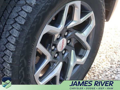Used 2023 GMC Sierra 1500 SLT AWD/4WD image 20