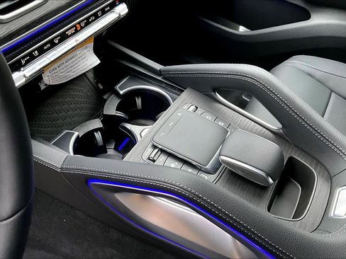 New 2026 Mercedes-Benz GLE 450 4MATIC image 11