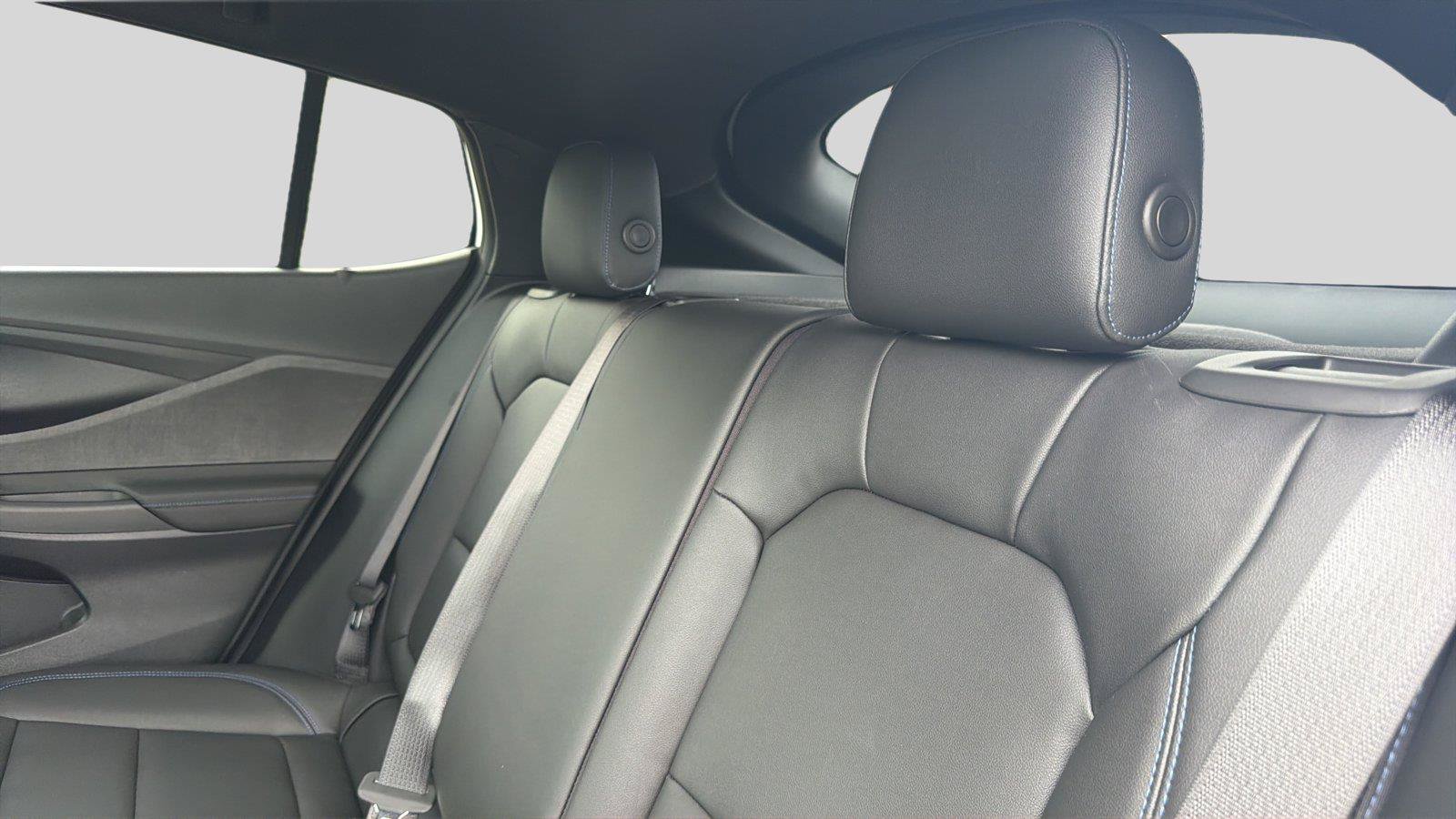New 2026 Buick Envista Sport Touring w/ Convenience I Package FWD image 17