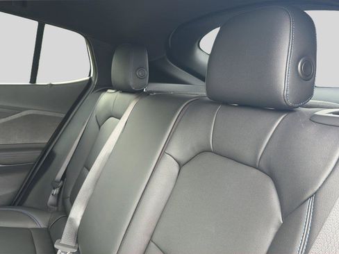 New 2026 Buick Envista Sport Touring w/ Convenience I Package FWD image 17