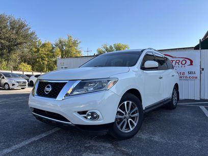 Used 2015 Nissan Pathfinder SL w/ SL Premium Package