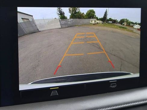 Used 2023 Chevrolet Tahoe LT AWD/4WD image 20