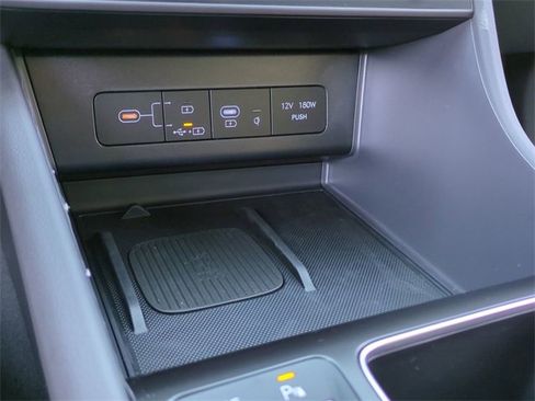 New 2026 Hyundai Sonata Limited image 22
