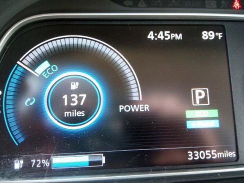 Used 2020 Nissan Leaf SV w/ SV Technology Package FWD image 23