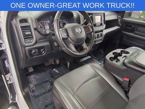 Used 2022 RAM 5500 Tradesman w/ Chrome Appearance Group RWD image 12