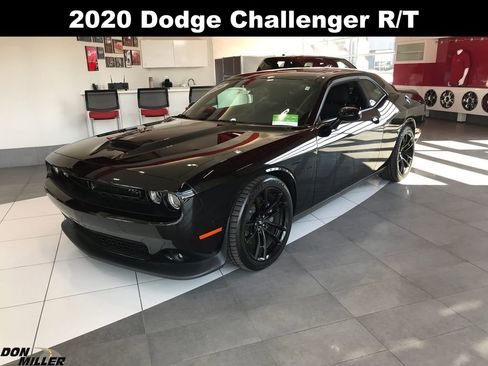 Certified 2020 Dodge Challenger R/T w/ Carbon/Suede Interior Package image 1