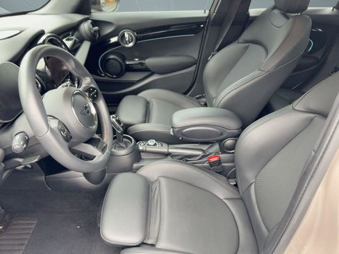 Used 2023 MINI Cooper S image 5