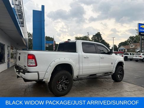Used 2022 RAM 1500 Big Horn AWD/4WD image 2