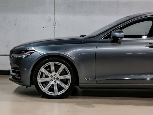 Used 2017 Volvo S90 T6 Inscription w/ Vision Package image 17