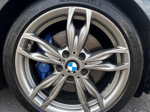 Used 2016 BMW M235i Convertible image 14