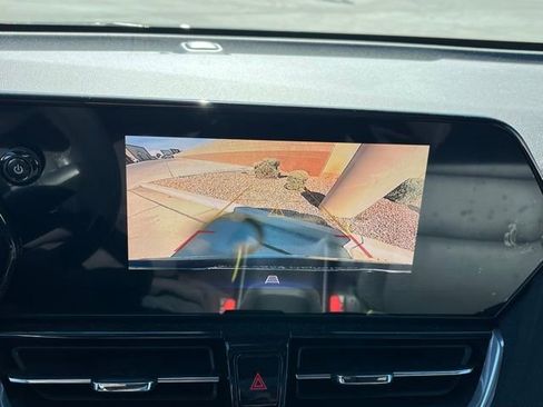 Used 2024 Chevrolet TrailBlazer ACTIV w/ Convenience Package image 16