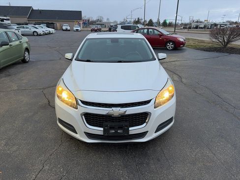 Used 2015 Chevrolet Malibu LT image 7