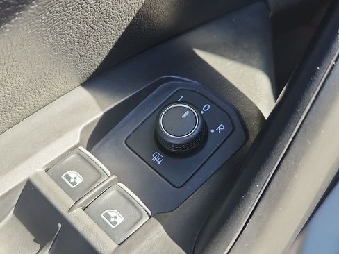 Used 2024 Volkswagen Jetta S FWD image 24