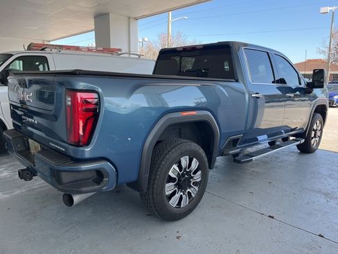 Used 2024 GMC Sierra 2500 Denali w/ Denali Reserve Package image 4