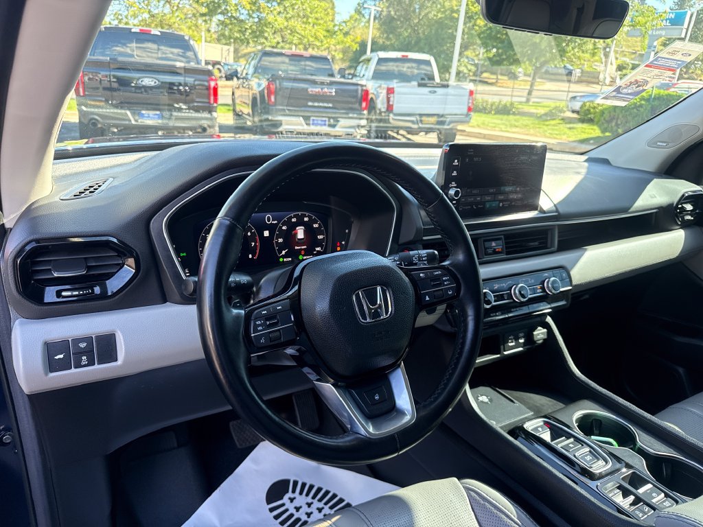 Used 2024 Honda Pilot Elite image 15