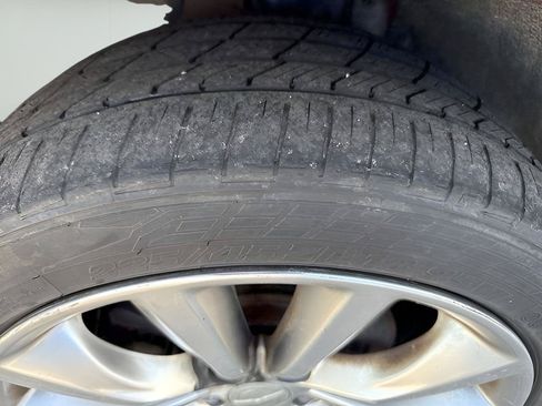 Used 2015 Chrysler 200 S FWD image 8