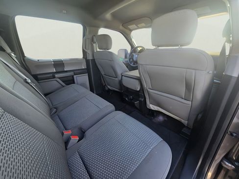 Used 2018 Ford F150 XLT image 9