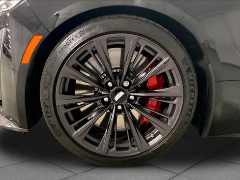 Used 2023 Cadillac CT5 V Blackwing w/ Driver Assist Package RWD image 10