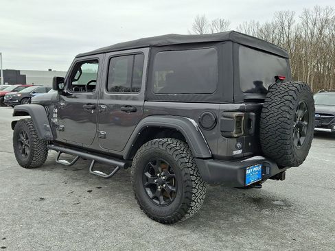 Used 2021 Jeep Wrangler Unlimited Sport image 4
