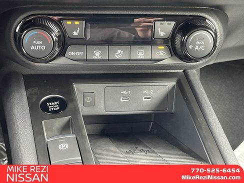 New 2026 Nissan Kicks SV w/ SV Premium Package AWD/4WD image 17