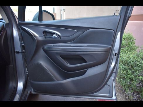 Used 2019 Buick Encore Preferred FWD image 34